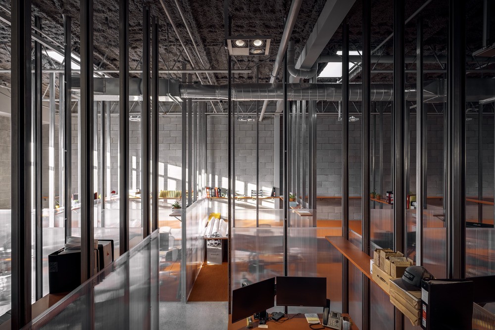 e_architect's tweet photo. The photographic worlds illustrating the eclectic production of Jean Verville architectes are explored in the EG Architectural Installation
https://t.co/gBfa4JvrKP
#QuébecArchitecturalInstallation #Québec #Canada #ArchitecturalInstallation https://t.co/XxvTft2He6