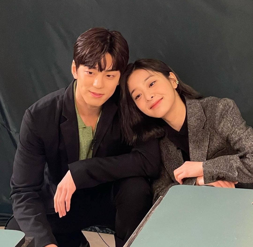 iconickdramas's tweet photo. The new second lead couple that we will all love 🥰 https://t.co/EW5E8k2Ahe