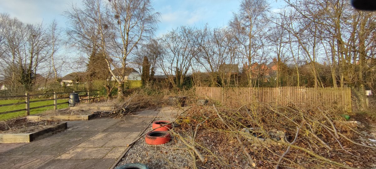 Growing Communities (@d_cfoundation) on Twitter photo Growing Communities grant programme is very pleased to be supporting the fantastic Measham Green Gym as they expand their community garden with a new polytunnel to be sited at the local primary school! A community engaged partnership🥕🫒! <a href="/MeashamPS/">Measham CE Primary School</a> <a href="/TCVGreenGym/">TCV Green Gym</a> <a href="/LeicFoodGrowing/">TCV Leicester</a> Growing Communities grant programme is very pleased to be supporting the fantastic Measham Green Gym as they expand their community garden with a new polytunnel to be sited at the local primary school! A community engaged partnership🥕🫒! <a href="/MeashamPS/">Measham CE Primary School</a> <a href="/TCVGreenGym/">TCV Green Gym</a> <a href="/LeicFoodGrowing/">TCV Leicester</a>
