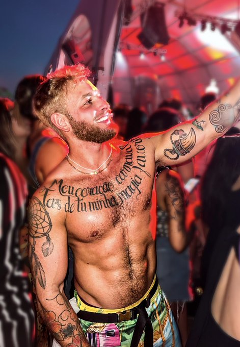 Fim do ensaio do bloco da Anitta 🔥 https://t.co/fpE70zMbYn https://t.co/Fq92bGUVTO<a href="/tag/sexy"class="tags"><span>#sexy</span></a><a href="/tag/safado"class="tags"><span>#safado</span></a><a href="/tag/gostoso"class="tags"><span>#gostoso</span></a><a href="/tag/onlyfans"class="tags"><span>#onlyfans</span></a>