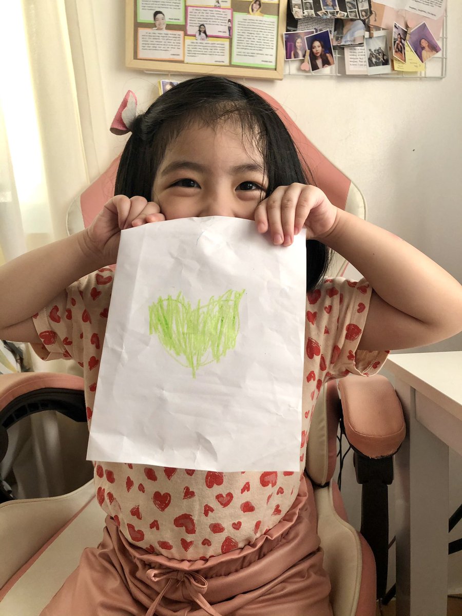 iamikapajares's tweet photo. belle making a valentine’s day card in school>>>> 😭❤️ https://t.co/5EOCKwPHIp
