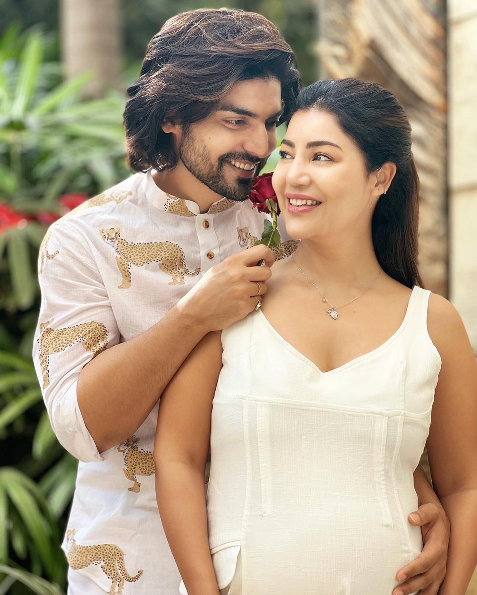 Happy Valentine’s Day my loves ❤️❤️🧿
<a href="/imdebina/">debina bon choudhary</a> 
.
#ValentinesDay2022 
#happyvalentinesday