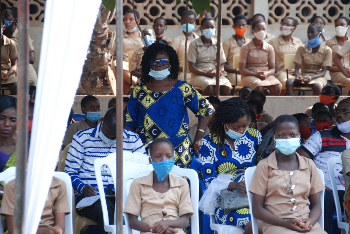 Did you know that Feb 11 is the International Day of #Women &amp; #Girls in #Science? At <a href="/GBPartners_bj/">Global Partners</a> we celebrated this day with <a href="/gouvbenin/">Gouvernement du Bénin 🇧🇯</a> officials and the girls at the vocational school of Lokossa #Benin | Our vision did not change: "Women can change the world for the better".