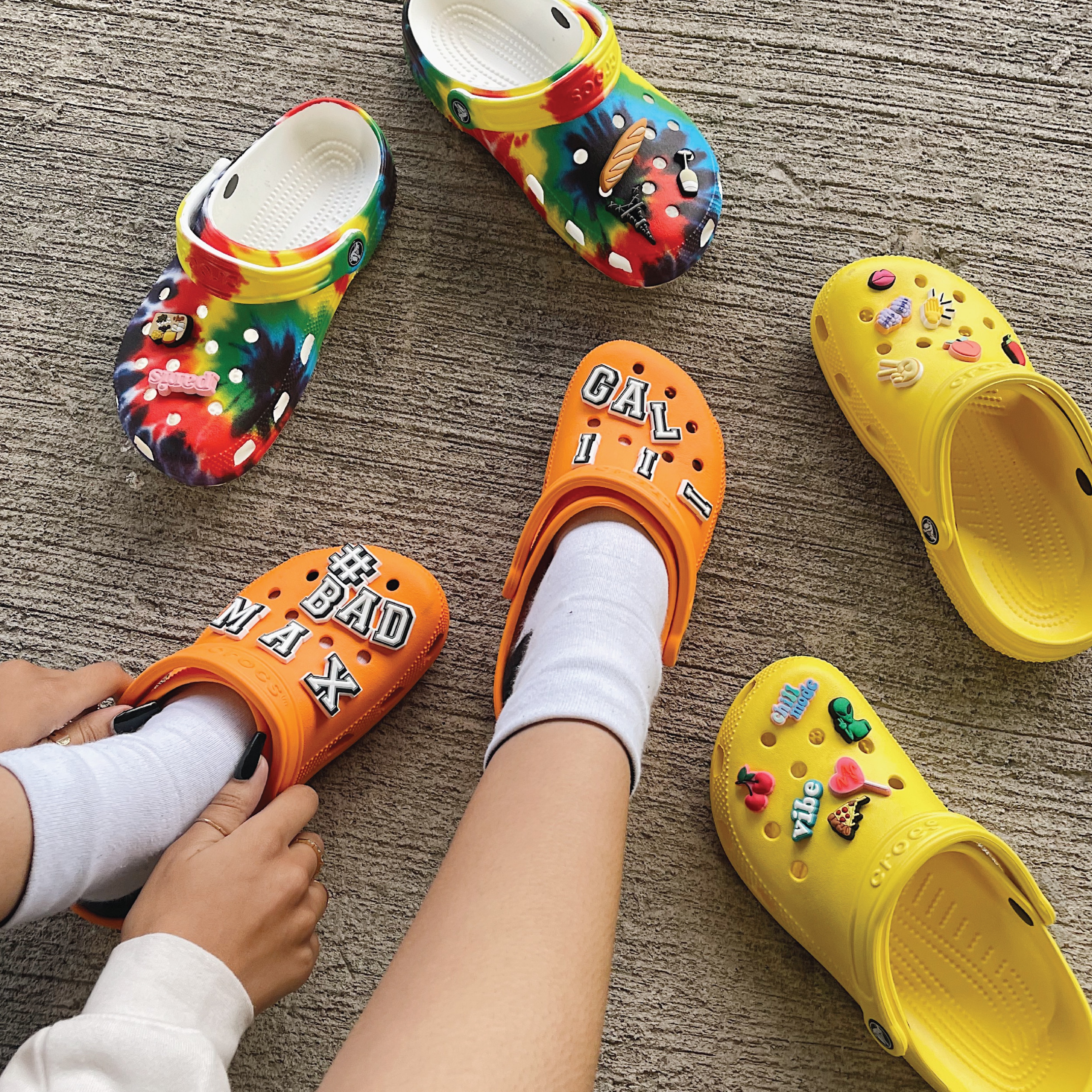 Crocs canal walk sale