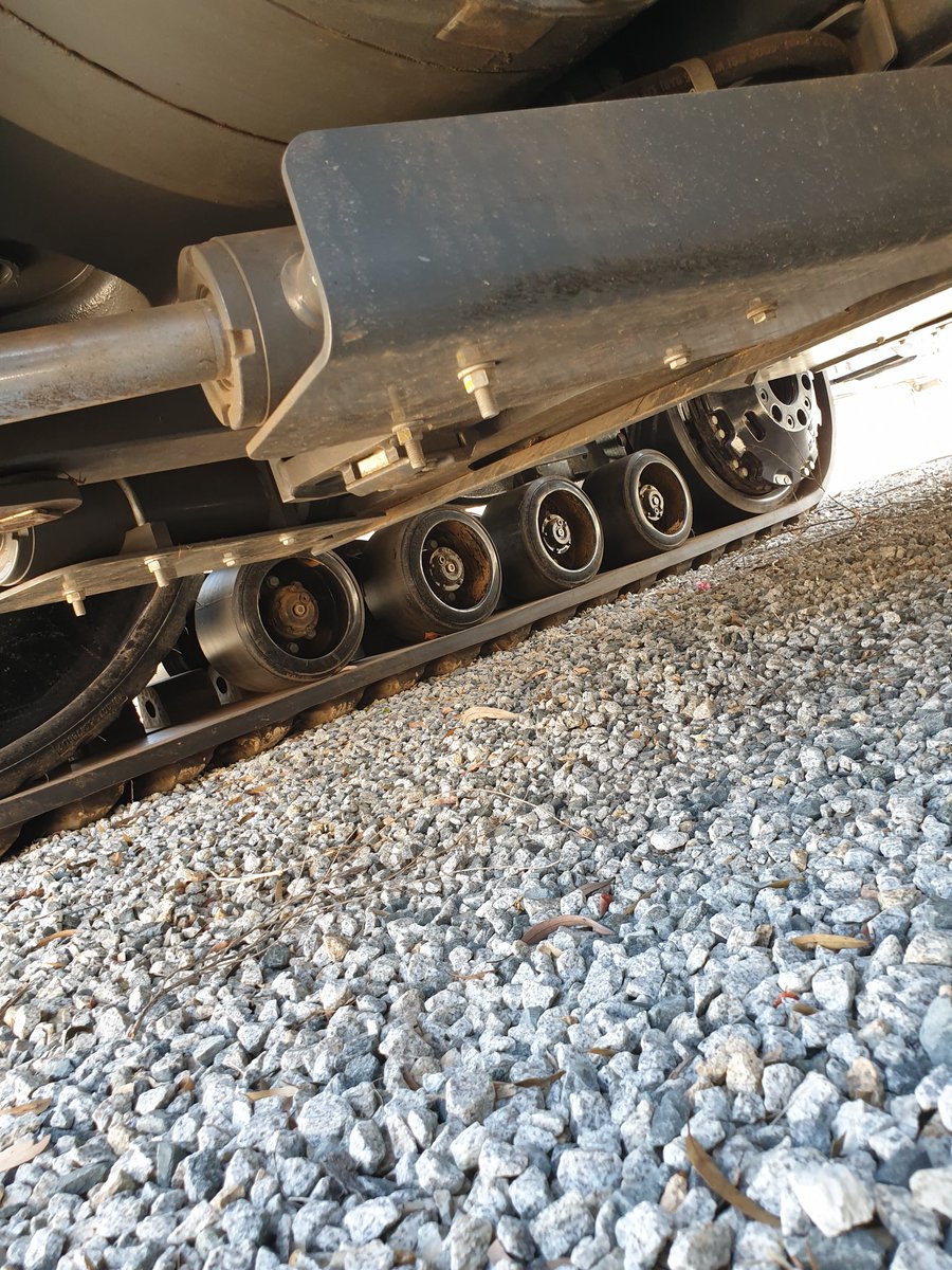 Look to for a hydraulic steering kit for mt 855c challenger what's out there. Anyone got one they not using.