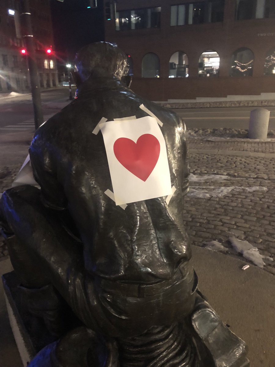 Love you, Portland!
#portlandme #valentinesday2022 #portlandmaine #valentinesbandit