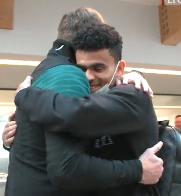 TheAnfieldWrap's tweet photo. Happy Valentines day ❤  x https://t.co/G8j5Lssxpy