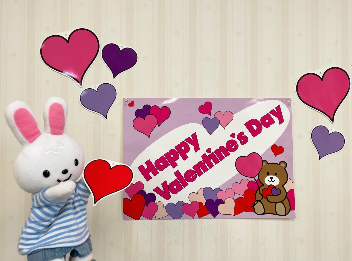 スガナミ楽器西明石ミュージックセンター ヤマハ音楽教室 Happy Valentine S Day ハートに囲まれて幸せなhoppyを バレンタイン バレンタインデー Valentine スガナミ西明石 ヤマハ英語教室 ヤマハ音楽教室 ヤマハミュージックレッスン 明石