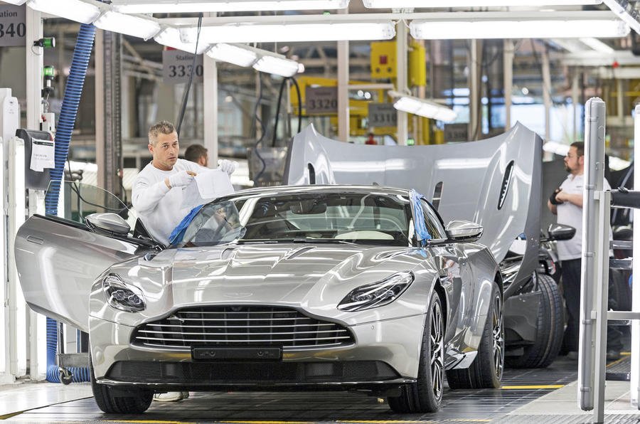 Aston Martin is investing in the next generation of British engineers and manufacturers. More than 40 opportunities are available for apprentices, interns and graduates to work at the carmaker's plants in St Athan and Gaydon. #UKmfg🇬🇧