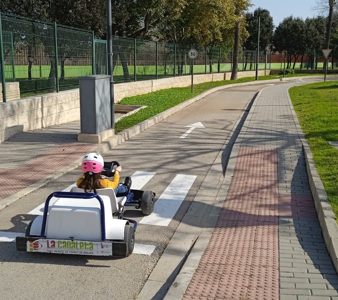 GrupAnimat1's tweet image. Terminamos otro fin de semana cargado de faena en el Parque Infantil de Tráfico de Mislata, después de 3 cumpleaños y 1 jornada de educación vial, cambiamos el chip y nos ponemos en modo excursiones escolares 💪🏼💪🏼💪🏼

#Mislata #Animat_Style #EducacionVial #PITM #weekend #WorkHard