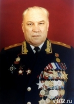 LomovMuzej's tweet photo. В одной из экспозиций музея  находится военная форма Льва Семёновича Мячина, российского военачальника ,помощника начальника Генерального штаба Вооружённых Сил РФ.В 1984 году он был направлен  в Афганистан в качестве военного советника командира 3-го армейского корпуса. https://t.co/mU3hCRNTsn