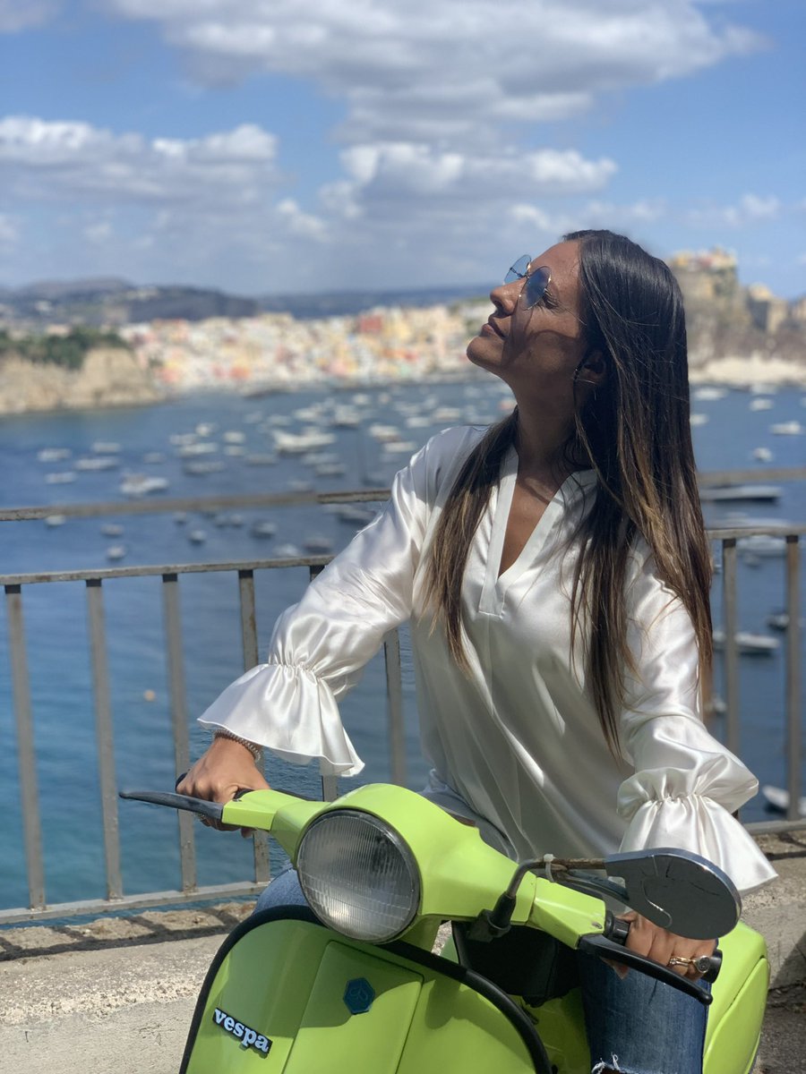 InesPesce's tweet photo. 🍀 L’ɪᴛᴀʟɪᴀ ᴇ́ ɪɴ ᴘᴏʟᴇ ᴘᴏsɪᴛɪᴏɴ ᴄᴏᴍᴇ ᴅᴇsᴛɪɴᴀᴢɪᴏɴᴇ ᴛᴜʀɪsᴛɪᴄᴀ

Secondo l’Ocse sulla base degli ottimi dati dell’estate 2021, l’Italia chiuderà con a meno 30-35% rispetto ai livelli pre-Covid, un deciso recupero sul 2021.

#procida #Turismo https://t.co/xNnMx4XJ7y
