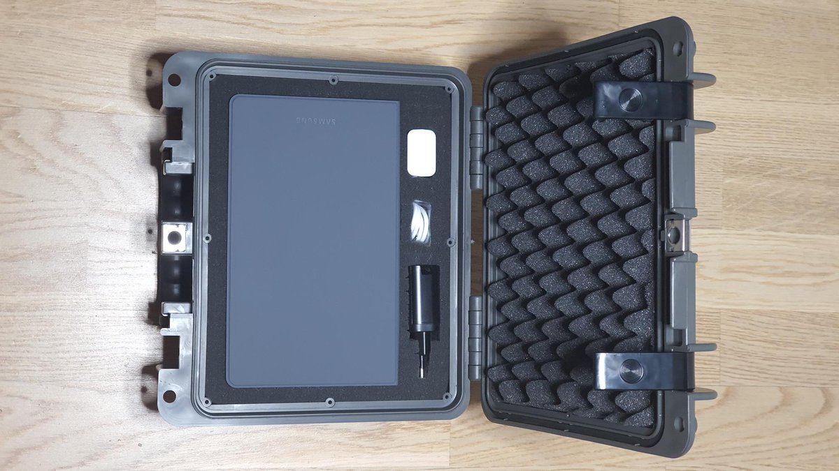 AdaptFuture tweet media