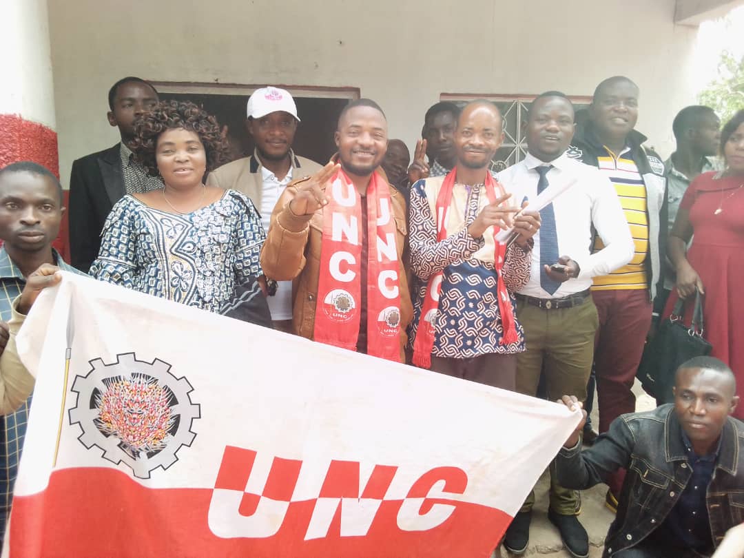 AuguyKambamba's tweet photo. Il s'est tenue hier Dimanche une réunion de comités interfederal de #Unc Haut Lomami/kamina @VitalKamerhe1 @BillyKambale1 @AaronBUKASA1 https://t.co/PdlfDPuwE2