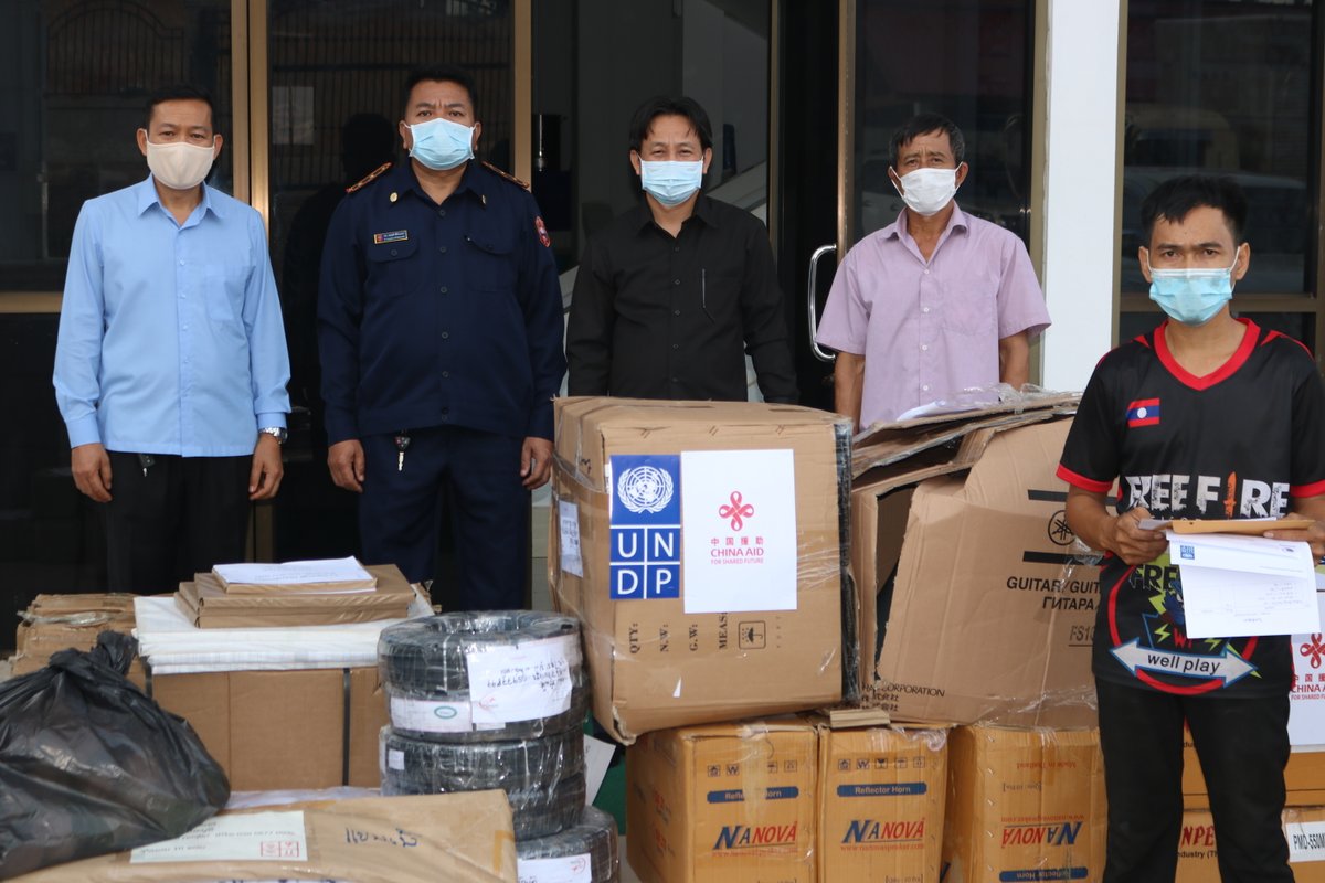 UNDPLaoPDR's tweet photo. Since mid 2021👉🇱🇦 strong requirement for additional support in response to the surge of #COVID19
📢 & amplifiers allow frontline officials on duty to circulate information for 32 QCs in Phongsaly, Bokeo, Xayaboury, Oudomxay & Luangnamtha to support this need 🤝 #ChinaAid #SSCAF https://t.co/CvXEXYxHNQ
