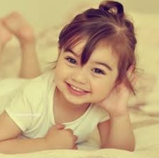 M_j_9R's tweet photo. ابتسم فلن يتغير ،العالم إن برطمت 😅😂.        #حقيقه https://t.co/9IKZxjq1WM