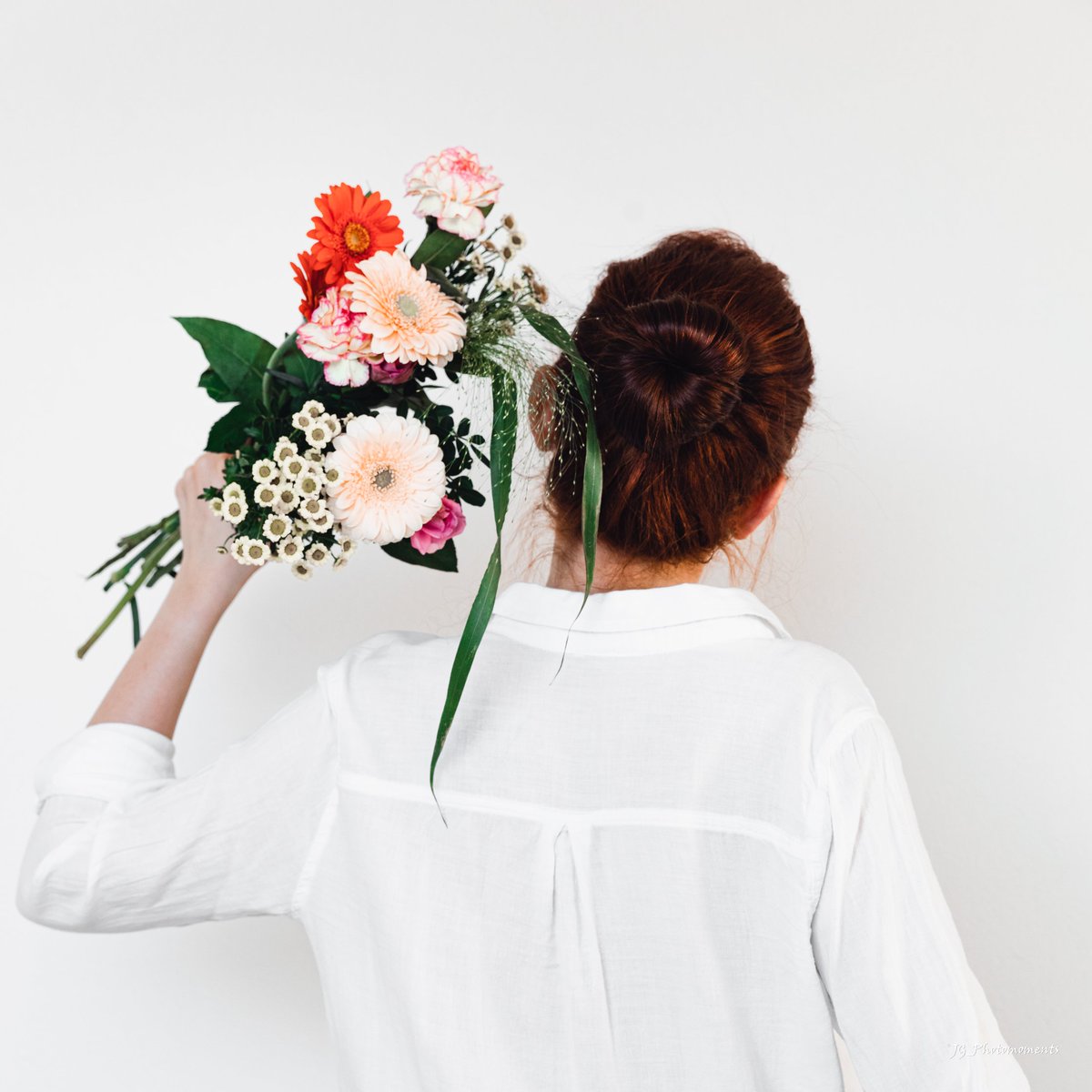 JPhotomoments's tweet photo. Flowers in the air...

Schönen Valentinstag allerseits! (Oder auch einen wunderschönen Montagmorgen!) 💕🌞🤗

#ValentinesDay2022 #Flowers #artist #photooftheday https://t.co/qhR6BbivRe