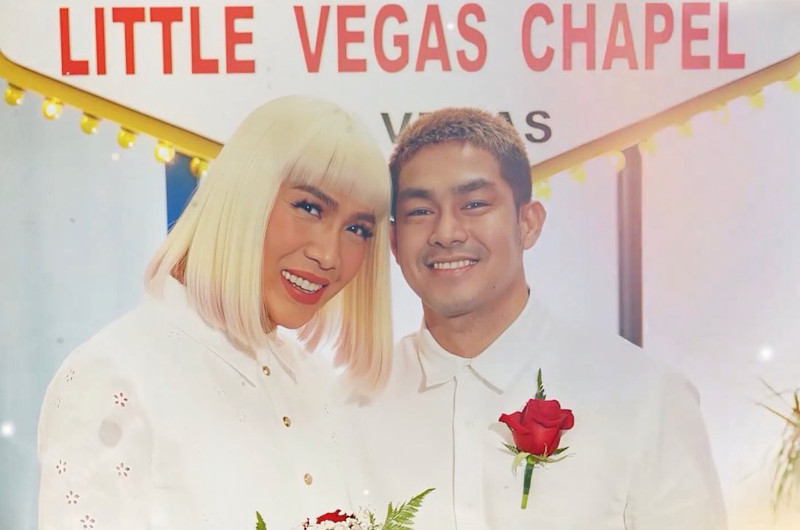 Vicey_TayLena's tweet photo. Happy Valentines Day To My Favorite Couples!! Lalo na Sa Newlywed Parents ko ang #ViceIon at happy anniversary #Mambo at sa mga babies ko #SethDrea Happy Vday at sa pinakamatapang na couple na nakilala ko #NeilGel Happy Vday po sa inyo https://t.co/XGVuk0mfhM
