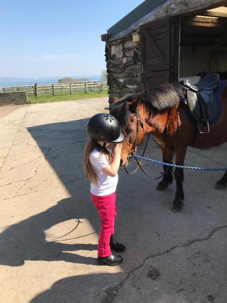 ClyneFarmCentre's tweet photo. Happy Valentines Day to all of our wonderful customers, guests, friends. Thank you for all of your support, we appreciate you all very much!
#ClyneFarmCentre #ValentinesDay #Thankyou #BestCustomers #ChallengeValley #HorseRiding https://t.co/gmeRlz2Zf0