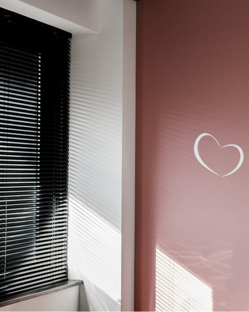 Happy Valentiens Day 💗
(ft Unit 6/7 business "Promis Life", whose logo works very well for this post)