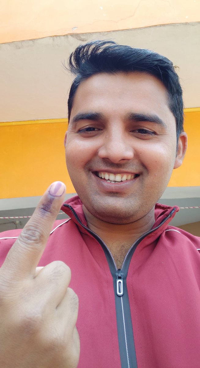 singh_jitendra2's tweet photo. I have done my duty. It's not enough to just want change ...You have to go and make change by voting.
So go out and #Vote for the party you love by pressing relevant symbol.
#voteforNation #VoteforDevelopment #VoteforSecurity #VoteforSafety
#voteforBJP #UPElection2022 https://t.co/JhMfEbUCcU