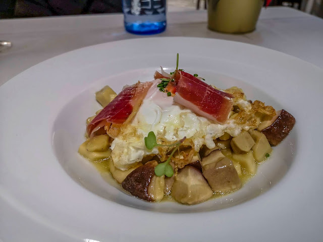 LesFartures's tweet photo. Un clásico de Xixón que no falla. 

Hoy empezamos la semana en Restaurante V. Crespo
@vcrespo1994

En el artículo te cuento mi última visita. 

https://t.co/i9EmeeP95g https://t.co/J4iSpi3vFG