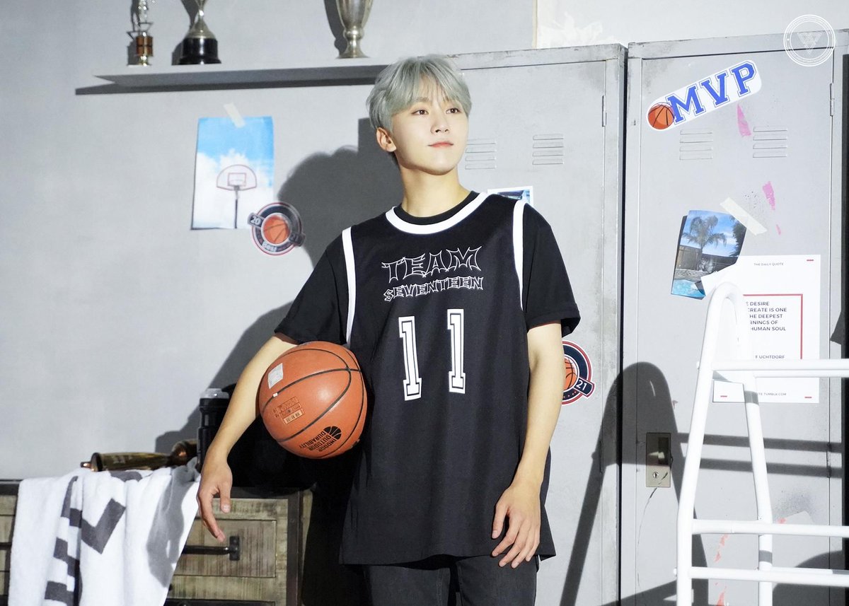 SVT_FancafeKR's tweet photo. #SEVENTEEN #세븐틴 #SEUNGKWAN #승관 #VERNON #버논 https://t.co/zqpKgbn7BU