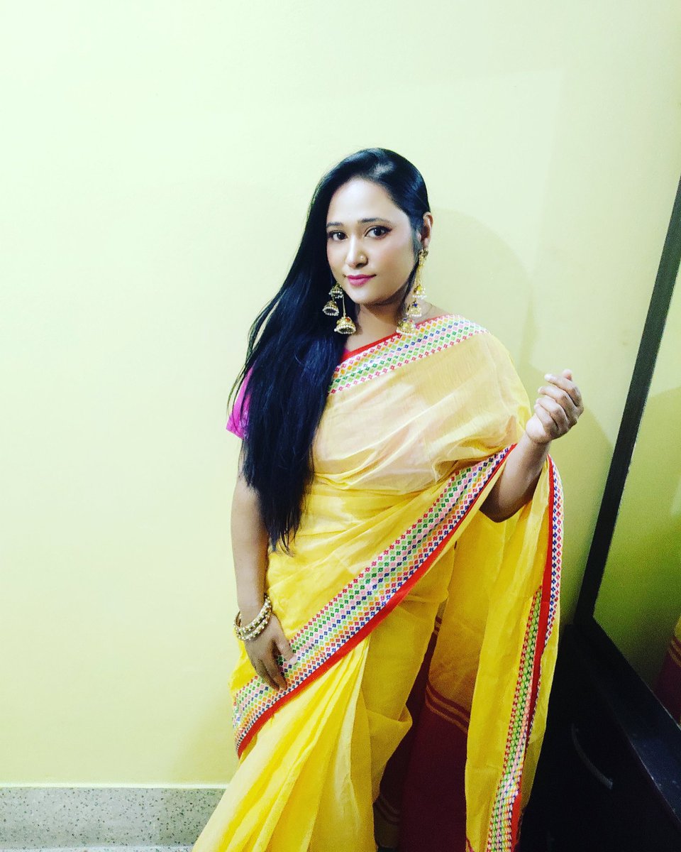 asha_sporsho's tweet photo. Spring 🌸🌼🌺☘️💐 
#spring2022 #springishere https://t.co/2dYHjLAvk7
