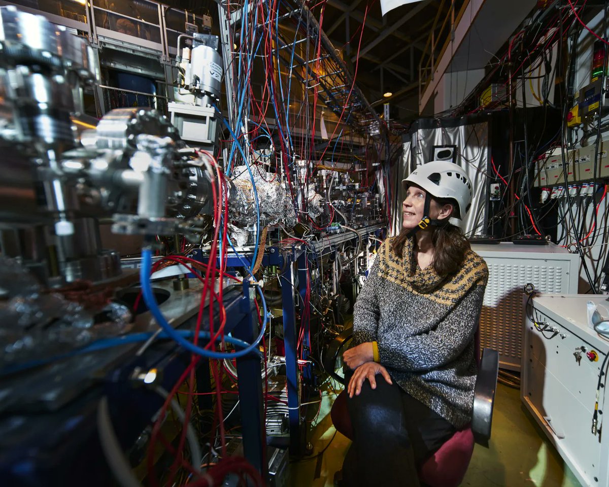 Meet <a href="/CRIS_LaserSpec/">CRIS collaboration at CERN.</a>, part of CERN’s ISOLDE facility, which studies properties of exotic nuclei, such as spins, nuclear moments and shapes.

Read how a student used CRIS to perform sensitive measurements of franconium, one of the world’s rarest elements: home.cern/news/news/expe…