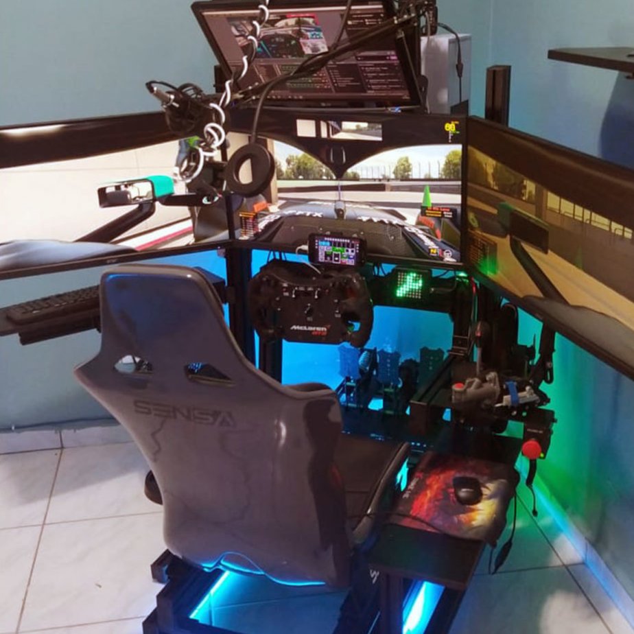 Suporte de Monitor triplo de Chão - Cockpit SA1 - Sensa VR