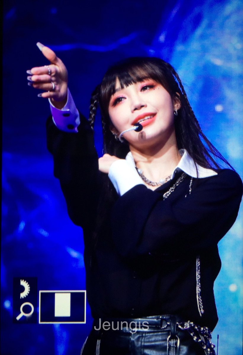 220214

#에이핑크⁠ ⁠ #Apink⁠ ⁠ #은지 #eunji
#HORN #Dilemma
#미치도록사랑해_에이핑크_딜레마