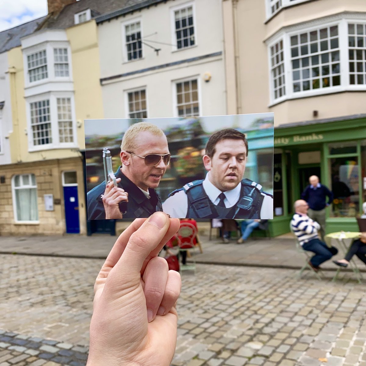 thomasduke98's tweet image. A great big happy birthday to Hot Fuzz and Simon Pegg! 🦢🚓