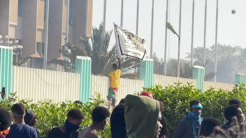 3moryco1's tweet photo. البرلمان حقنا 🔥💪🏾 https://t.co/ZtivnBdjS2