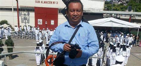 SergioyLupita's tweet photo. #Noticia | Las embajadas de 🇱🇷 y 🇨🇦 en 🇲🇽 lamentaron el asesinato del fundador del portal #NoticiasWeb, Heber López. Condenaron la violencia que enfrentan los periodistas de nuestro país. https://t.co/7HTYzyDnSx