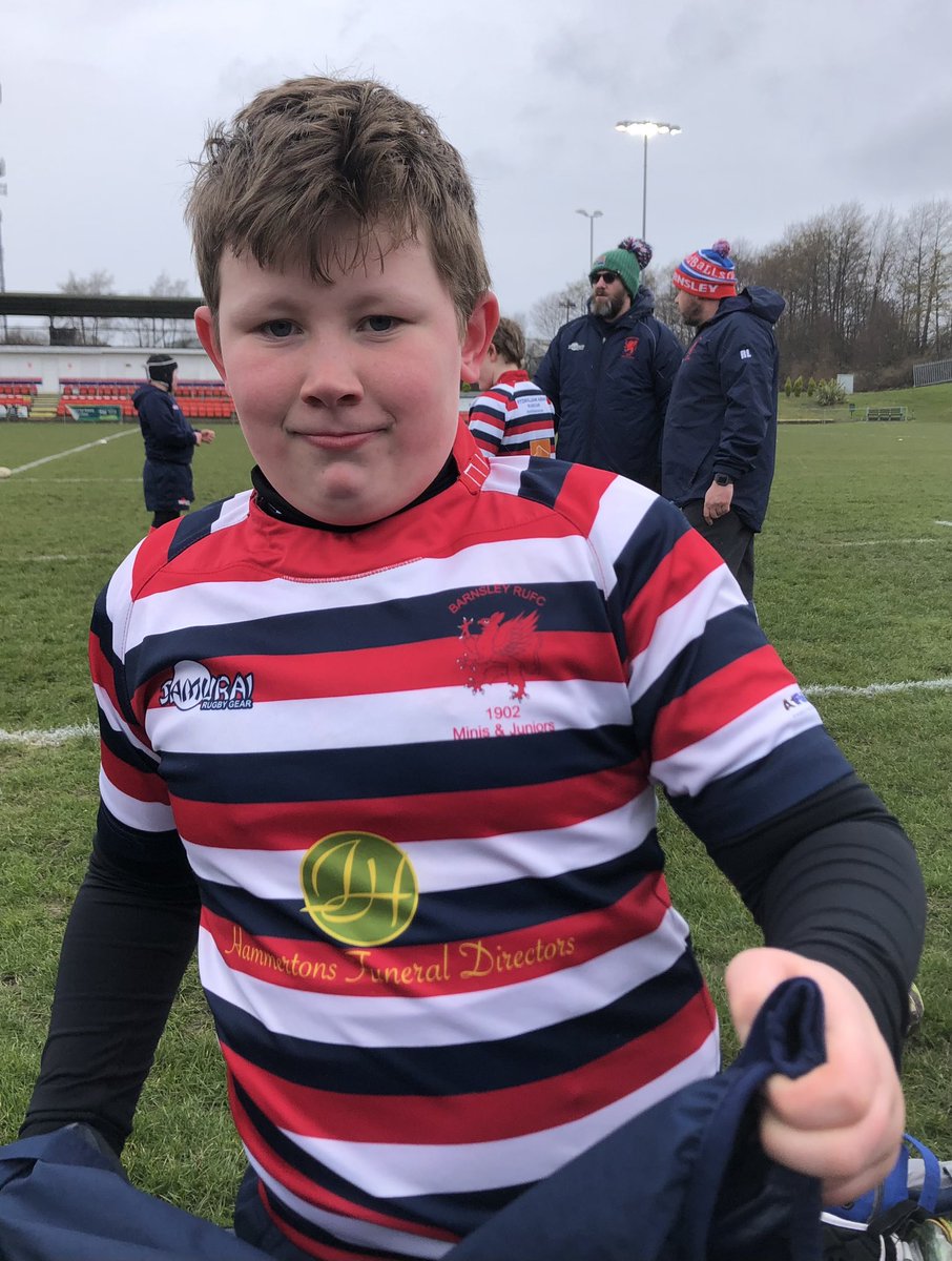 AngieLee_uk's tweet photo. Captain Fergus led his team admirably on Saturday 12.2.22 pitch 1’s curtain-raiser @BarnsleyRUFC  @MiniGriffs  v @Castleford_RUFC u11s @yorkshire_rfu  @YorkshireRugby ♥️🏉 #RugbyIsLife #GrowTheGriff #WearTheGriff #ProudMum @HighViewYear6 https://t.co/pcOeh64RZA