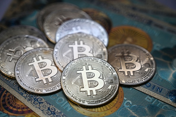 georgemetrics's tweet photo. Top Mobile NFT Games for Android 2022: "Cryptornado" and MORE! Crypto Gaming Trends You Must Check

https://t.co/frnuK3B66l https://t.co/pSR0FdmWUO