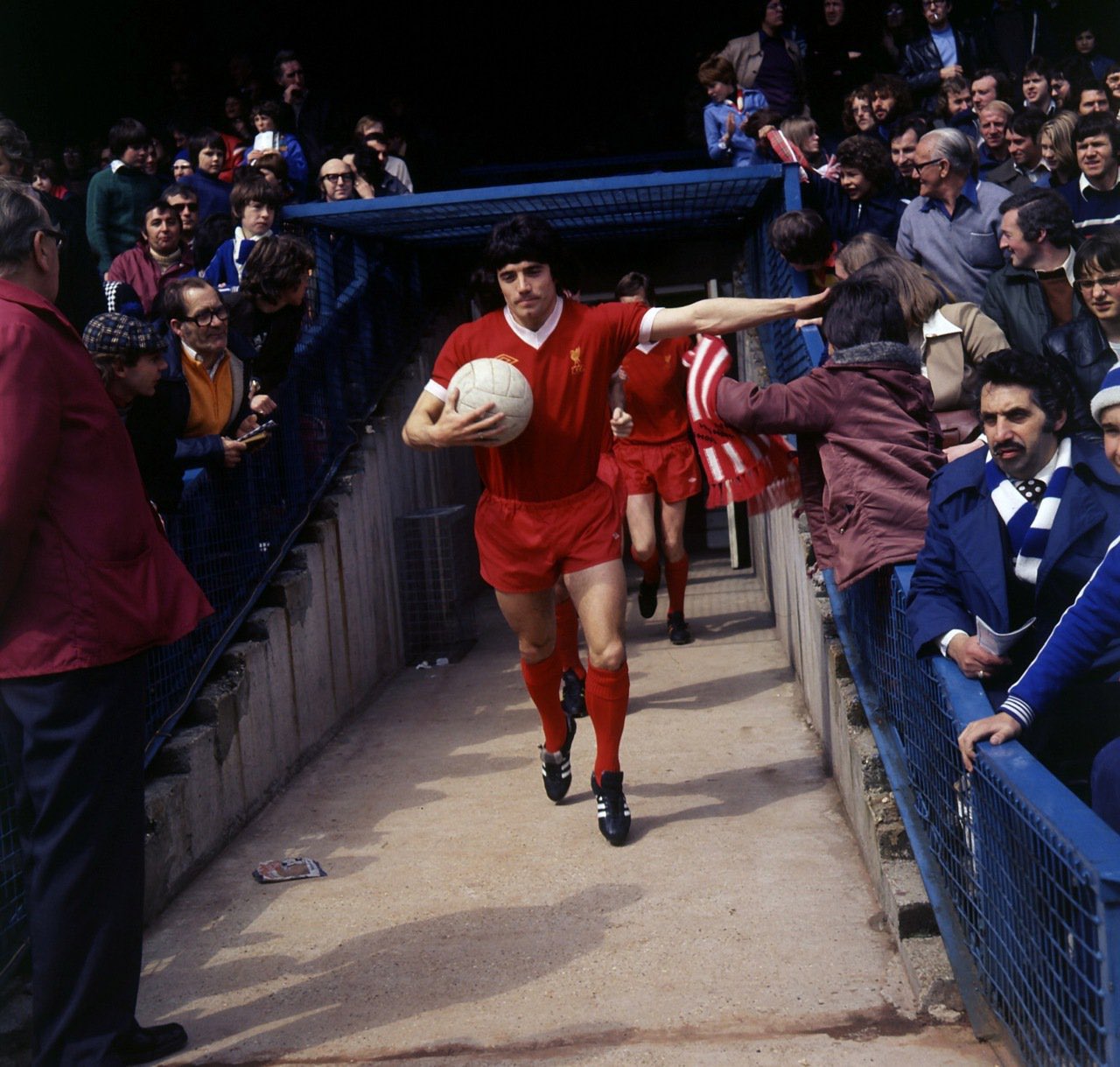 Happy birthday Kevin Keegan  Un grande Que mucha gente ha olvidado.
Un legenda viva del Liverpool. 