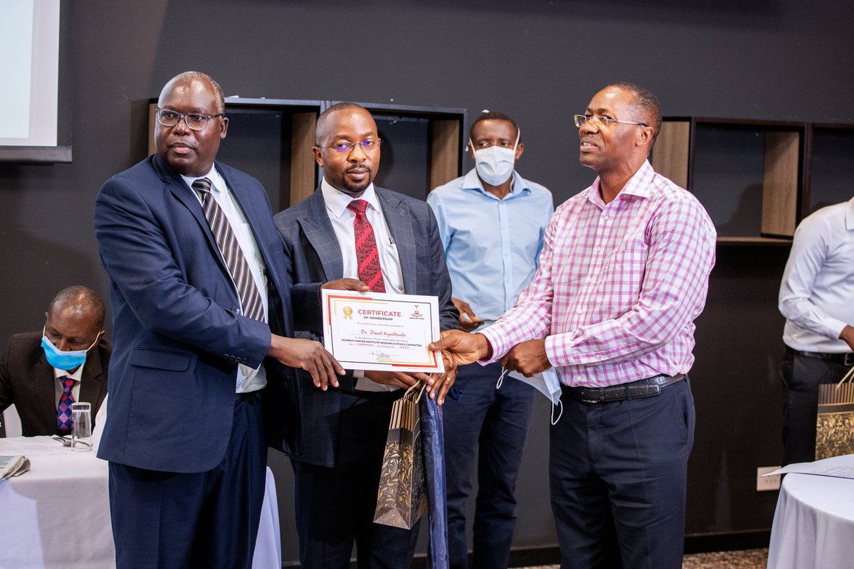 UgandaCancerIns's tweet photo. Last week, we held a dinner in honor of our outgoing & incoming Research Ethics Committee (REC) at Onomo Hotel. This is one of Africa's best REC committees.
We congratulate you upon delivering during these three years of your tenure.
#ResearchIsOurResource #CancerIsCurable https://t.co/U4AwTBZ2Ke