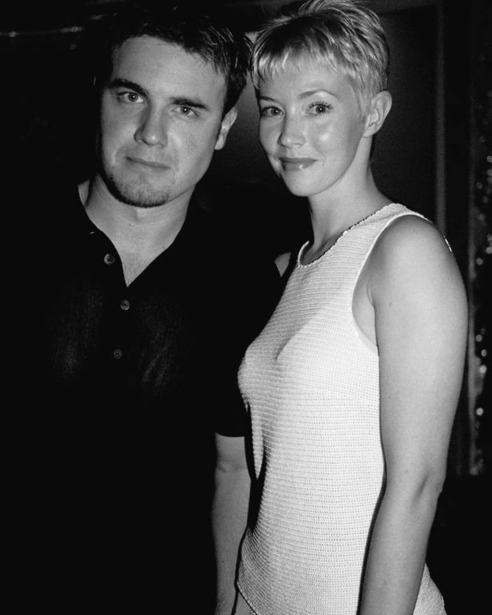 GaryBarlow's tweet image. Happy Valentine’s Day to my partner in crime Mrs B - although we’re delaying our date till I get home on Wednesday ❤️❤️❤️🎉🎉😍😻