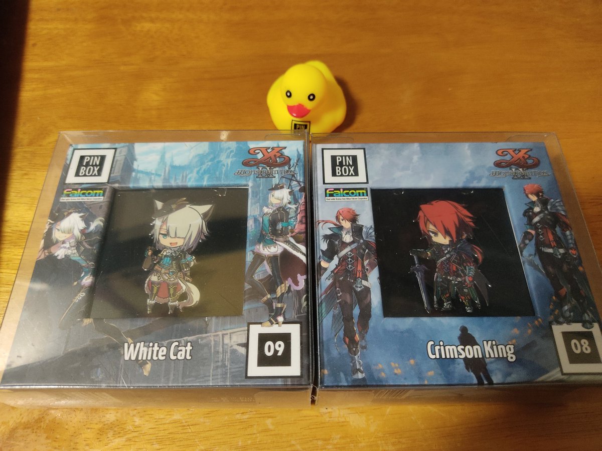 Salisitus's tweet image. 赤の王と白猫ピンズ、届いた
#PinBox