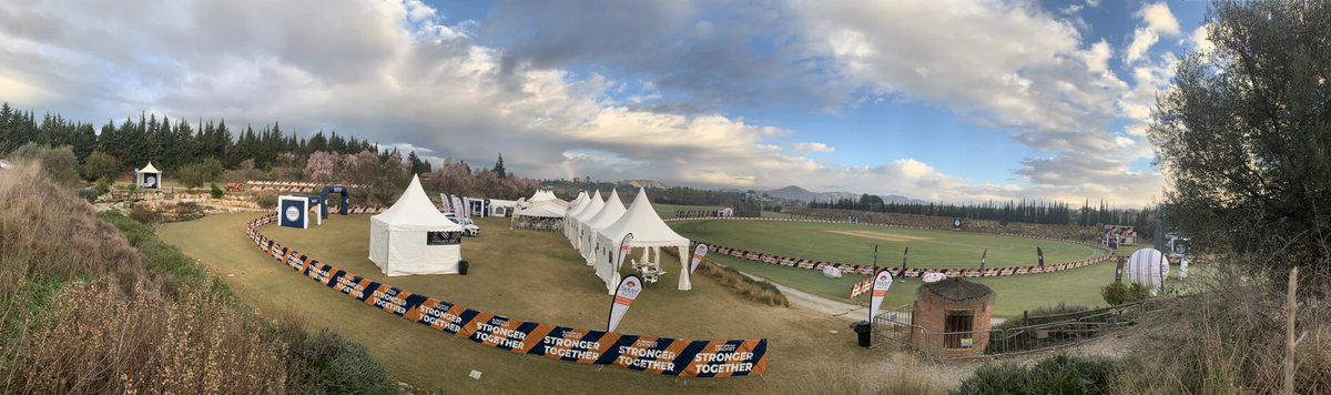 Dance Under Those Lights tweet media