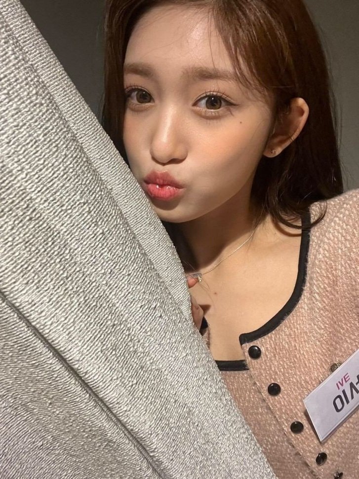 Iveconfess's tweet photo. || order ⩩ 385

to: @ily2seo
from: anon

☕ hello to one of my fav people ^^ u know i suck at letters but im always v grateful for u even if im not always able to show it 😭 miss u and love u always mwa 

✨ https://t.co/vxwqQvlQ0m https://t.co/4Pd389JgBB