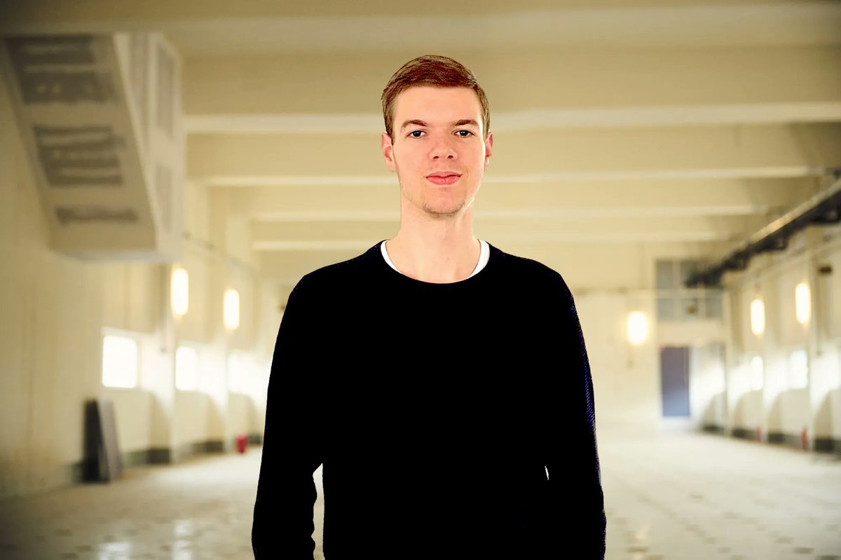 Luuk loopt de komende 20 weken stage bij ons. We hebben hem een blij dilemma voorgelegd: je kunt alle muziekinstrumenten bespelen OF je kunt alle talen spreken. Benieuwd waar hij voor kiest? Je leest het hier: inside.kobaltdigital.nl/even-voorstell…