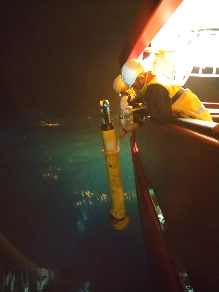 ArgoSpain1's tweet photo. Happy to help in the first #DeepArgo and #BGC #Argo float deployments at 34.5 South Atlantic Ocean @Scripps_Ocean @UWOcean @SOCCOMProject https://t.co/WYLgAcZaF2