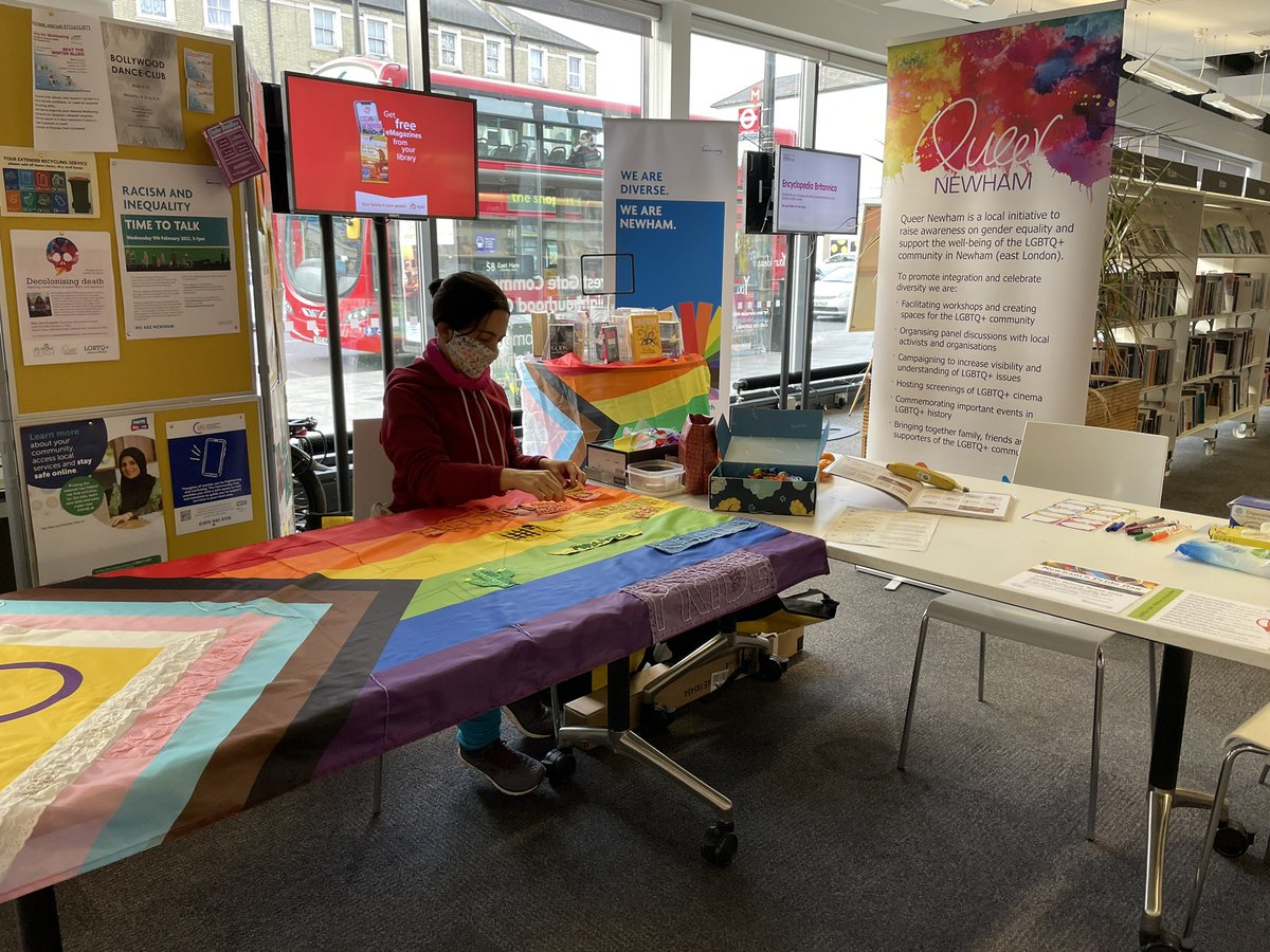 NewhamPoetryGrp's tweet photo. Today #LGBTQ History Month creative session is at #Plaistow library ๐ join us at 3.30 thanks @NewhamLondon @rokhsanafiaz #PeoplePowerProject https://t.co/tb47AoxMiI