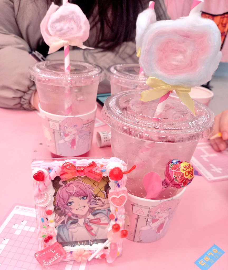 sell_rap_P's tweet photo. #생일까지_사탕은_충분해
#HAPPY_RAMUDA_DAY

정말정말 즐거운 카페💗
덕분에 라무다 생일 축하해 줄 수 있어서 기뻤어요🥳 https://t.co/gO8qJoJKpr