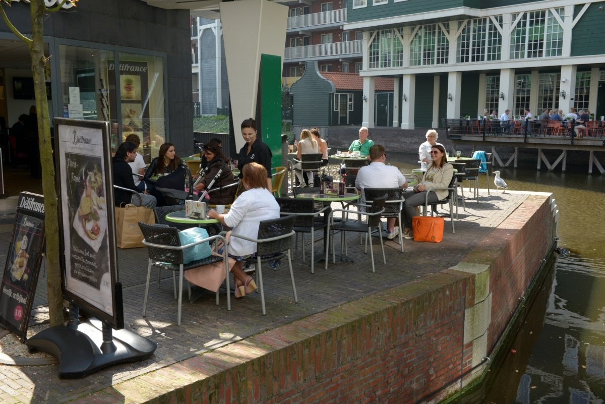 Horecaondernemers, sportverenigingen en culturele instellingen kunnen #subsidie aanvragen voor het controleren van de #coronatoegangsbewijzen. De subsidie is een eenmalige compensatie voor de extra gemaakte kosten. 👉 bit.ly/3Jsd5w4