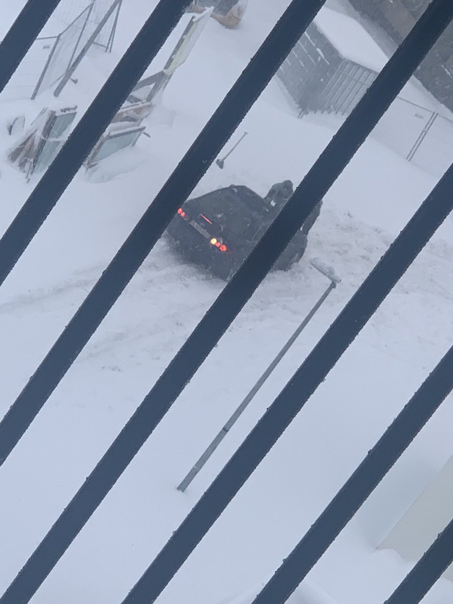 Þetta er ekki að halda sig heima. Framhjóladrifna sæta Hondan þín.