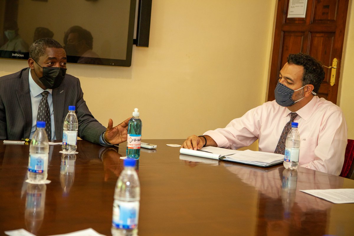 Africa_Univ's tweet photo. AU Campus news roundup: CBZ executives pay courtesy call on Acting Vice Chancellor and bolster university- corporate ties. Read more campus news here: https://t.co/hqaxIeIMfF https://t.co/gsvdBcsPU0