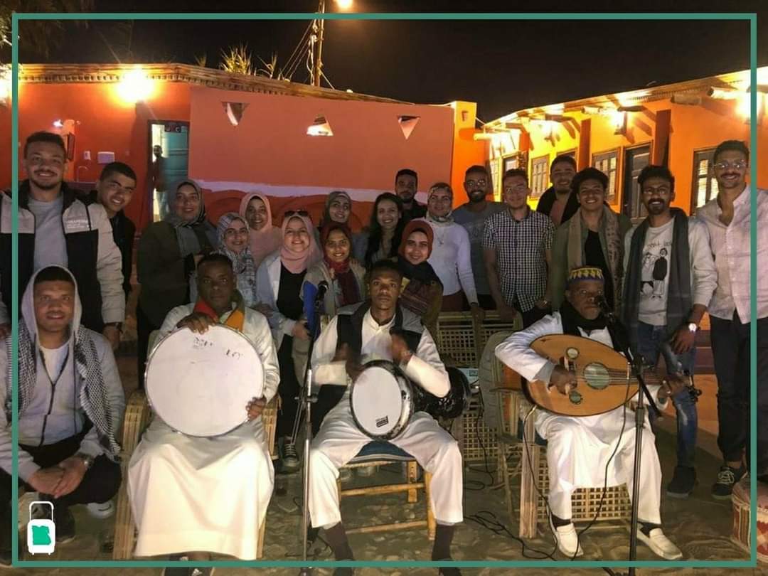 packandgoto's tweet photo. اهل اسوان كان لازم يكون ليهم نص��ب من رحلاتنا ❤️
في يوم واحد هتقدر تشارك معانا جولة نيلية و تزور جبل ابو الهوا و مقابر النبلاء و جزيرة النباتات و جزيرة بربر و غرب سهيل 
و كمان تحضر معانا حفلة نوبي و تجرب الاكل و المشاريب النوبية ❤️
لتفاصيل اكتر من هنا 👇
https://t.co/0hfBGZaxs4 https://t.co/63rijX2nOf